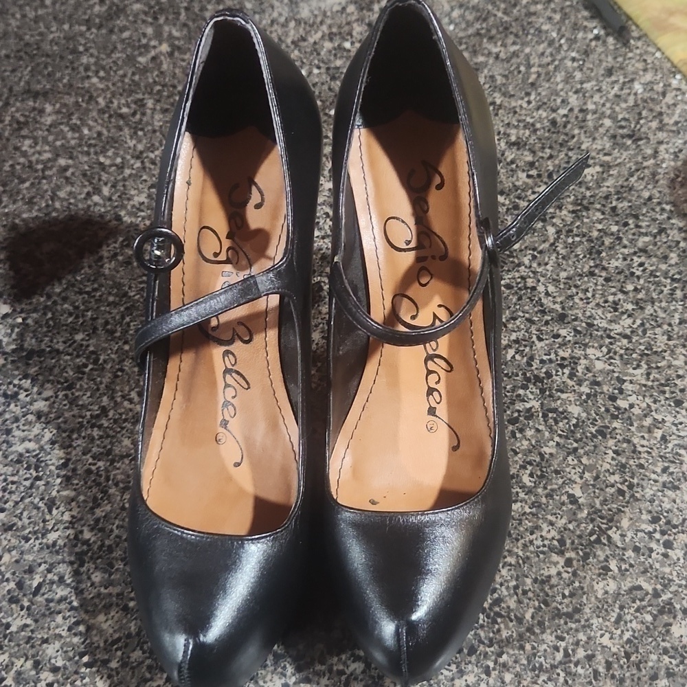 Sergio zelcer platform black strappy pump size 8 EUC
